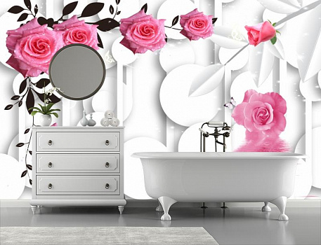 Яркие розы в интерьере ванной