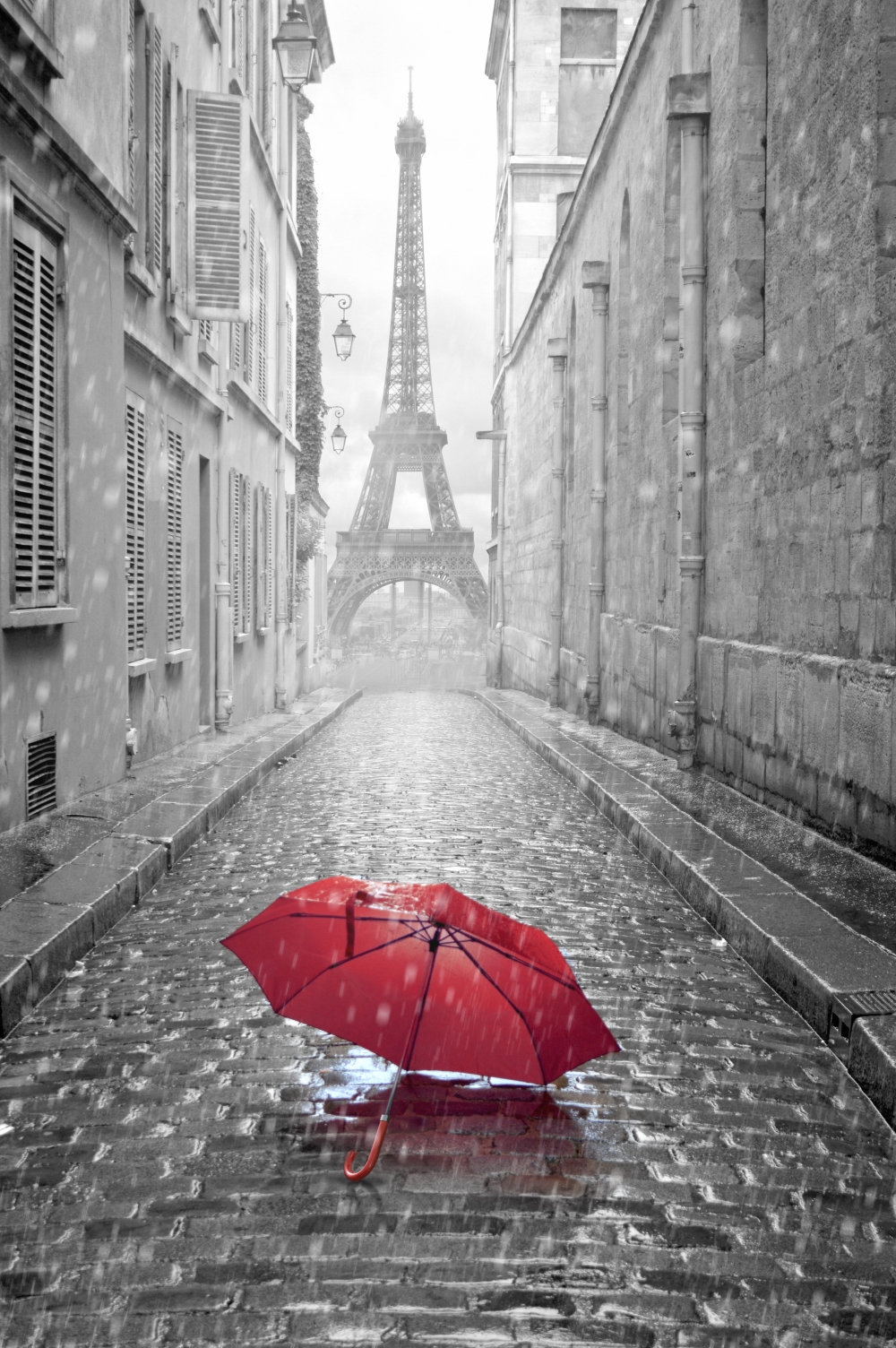 Красный зонт и Эйфелевая башня