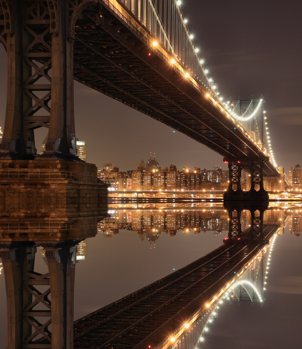 Манхэттенский мост в ночи