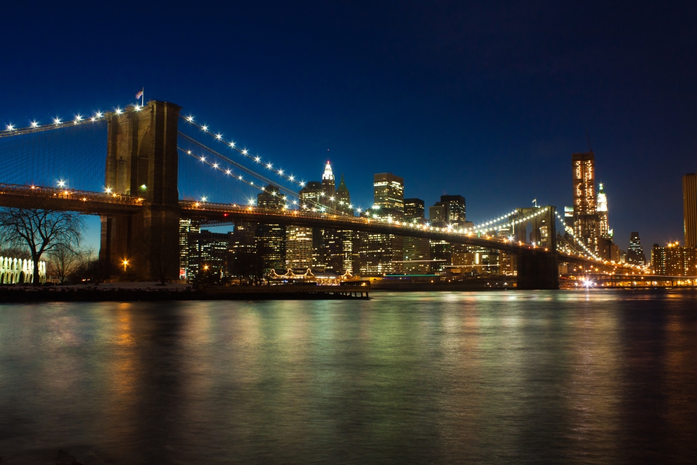 Бруклинский мост в ночи