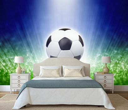 Футбольный мяч в интерьере спальни