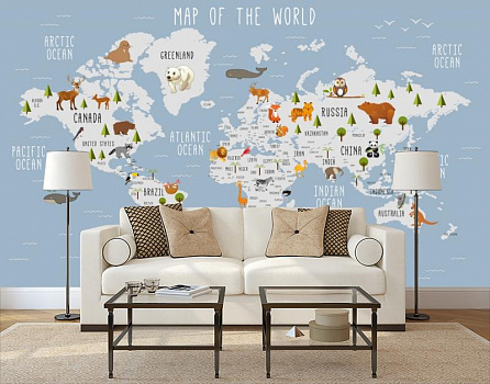 Карта мира с животными в интерьере гостиной с диваном