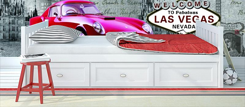 Красная машина в Лас Вегасе в интерьере детской комнаты мальчика