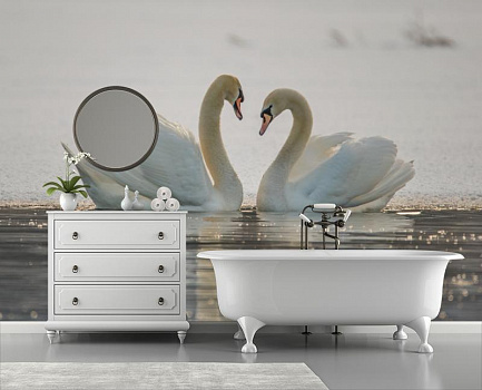 Лебединая пара в интерьере ванной