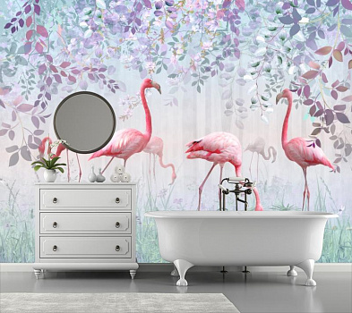 Розовые фламинго на прогулке в интерьере ванной