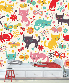 Разноцветные кошки в интерьере детской комнаты мальчика