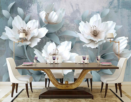 Белые цветы на сером в интерьере кухни с большим столом