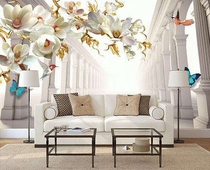 Белые арки с цветами  в интерьере гостиной с диваном