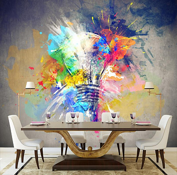 Разноцветный свет лампочки в интерьере кухни с большим столом