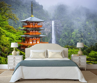 Японский храм в интерьере спальни