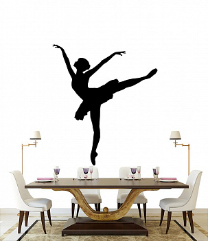 Балерина в интерьере кухни с большим столом