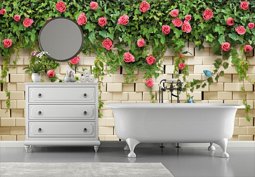 Розы на белом кирпиче в интерьере ванной