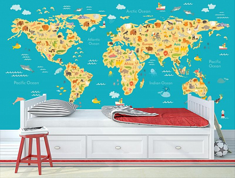 Животные на карте мира в интерьере детской комнаты мальчика