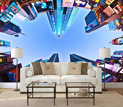 Современный мегаполис в интерьере гостиной с диваном
