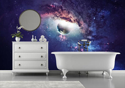 Планета в космосе в интерьере ванной