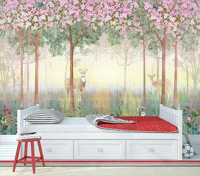 Олени среди цветущих деревьев в интерьере детской комнаты мальчика