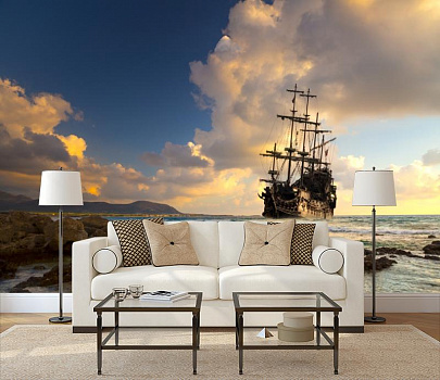 Пиратский корабль в интерьере гостиной с диваном