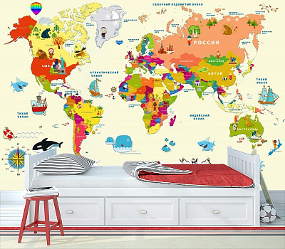 Яркая карта мира  в интерьере детской комнаты мальчика