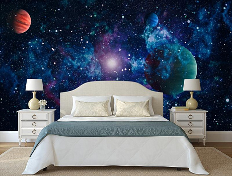 Космические планеты в интерьере спальни